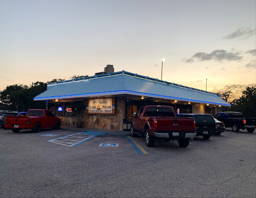 Alfredo’s Cookhouse